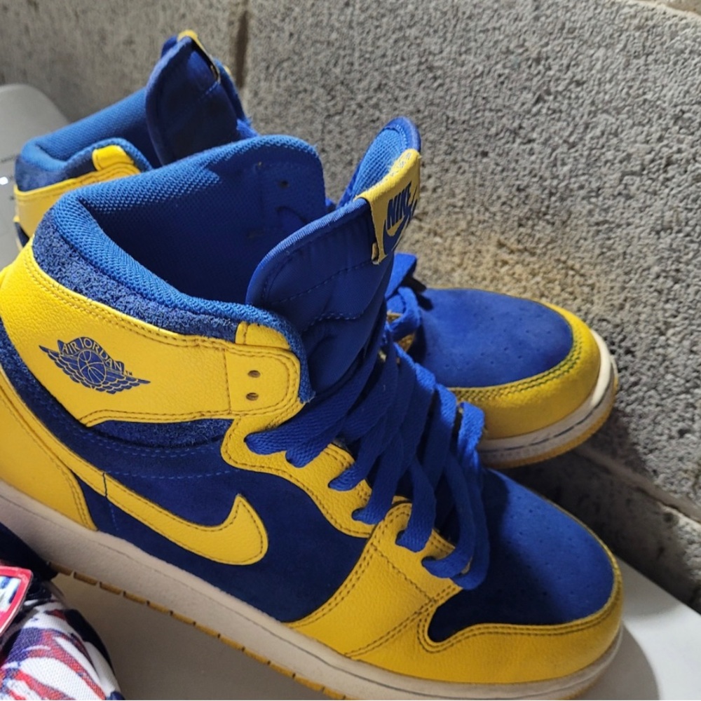 Air Jordans - image 2